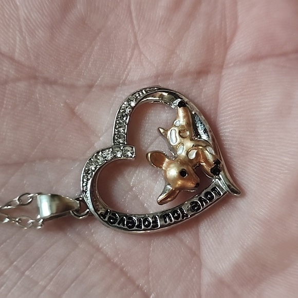 Baby deer necklace - Picture 2 of 4